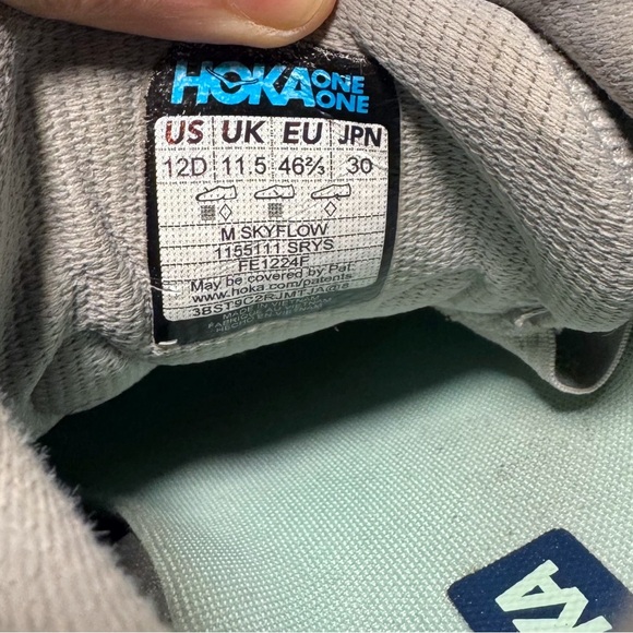 Hoka Skyflow Running Shoes - Picture 13 of 15